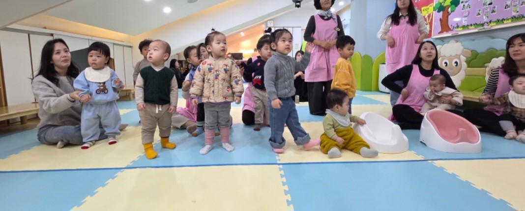 2026년 부산중앙교회 영아부_사진_20260222_36.jpg : 2월22일 주일 영아부 예배