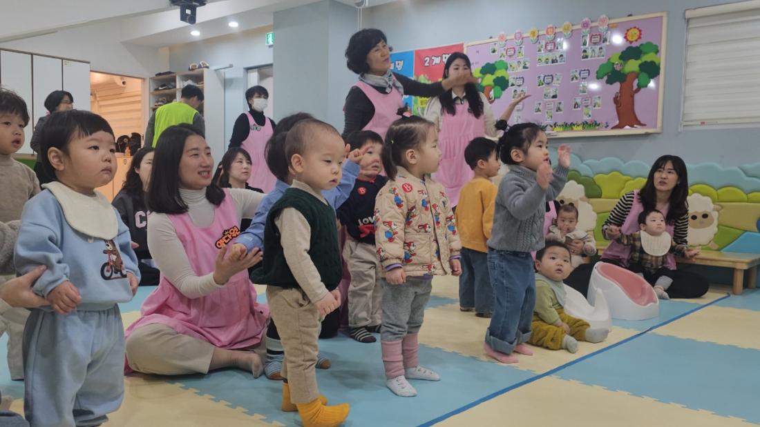 2026년 부산중앙교회 영아부_사진_20260222_31.jpg : 2월22일 주일 영아부 예배