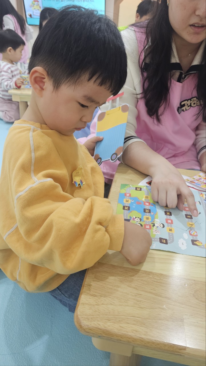 2026년 부산중앙교회 영아부_사진_20260222_90.jpg : 2월22일 주일 영아부 예배