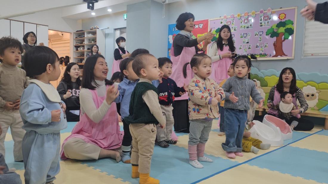 2026년 부산중앙교회 영아부_사진_20260222_28.jpg : 2월22일 주일 영아부 예배