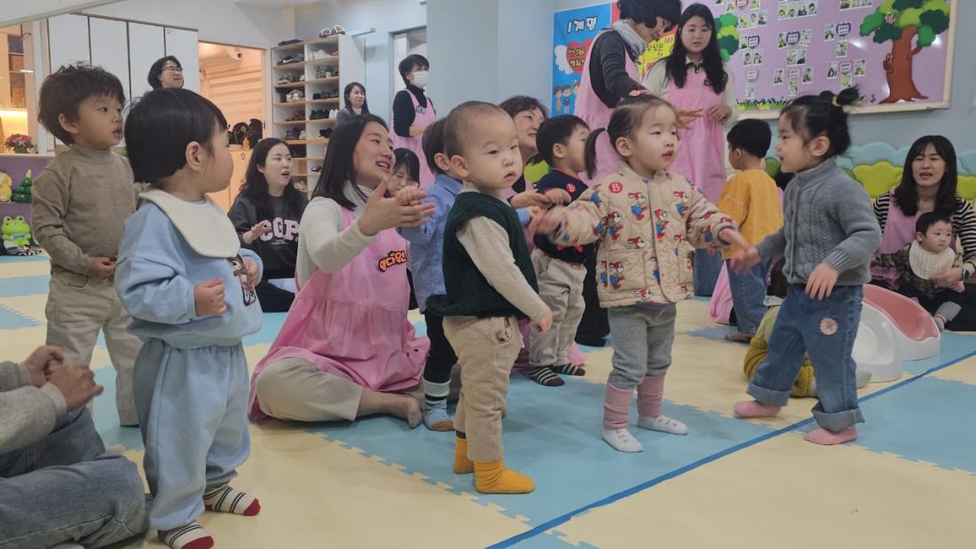 2026년 부산중앙교회 영아부_사진_20260222_29.jpg : 2월22일 주일 영아부 예배