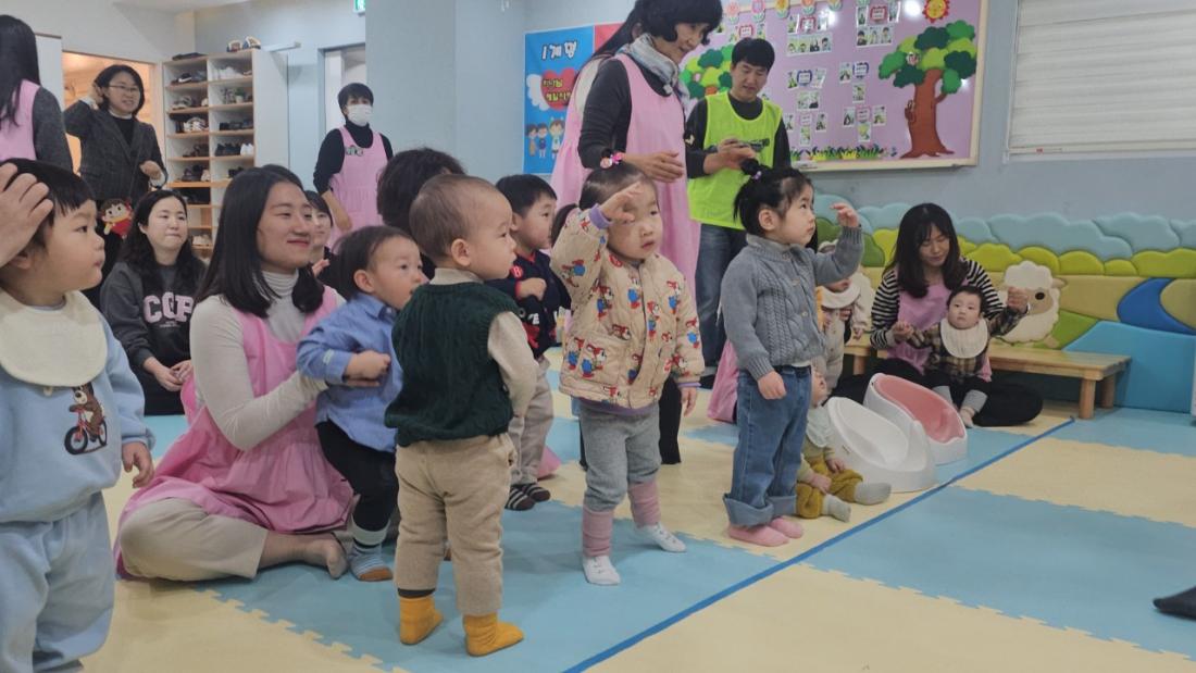 2026년 부산중앙교회 영아부_사진_20260222_26.jpg : 2월22일 주일 영아부 예배