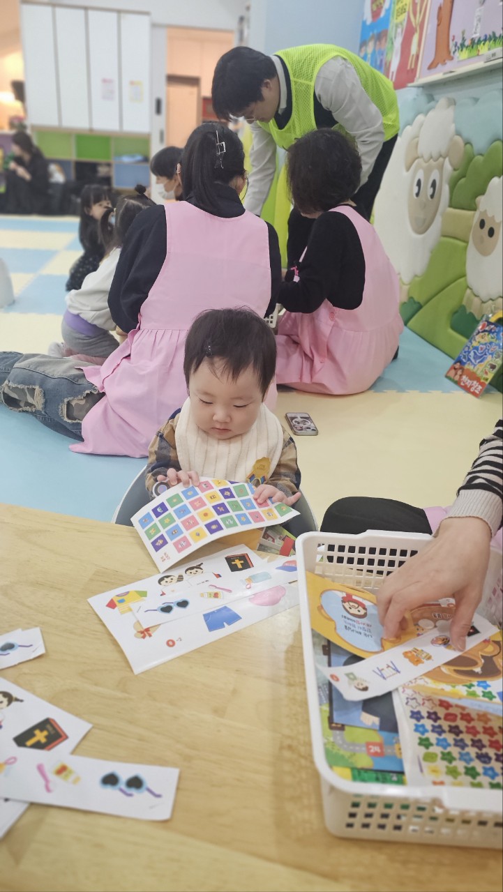 2026년 부산중앙교회 영아부_사진_20260222_86.jpg : 2월22일 주일 영아부 예배