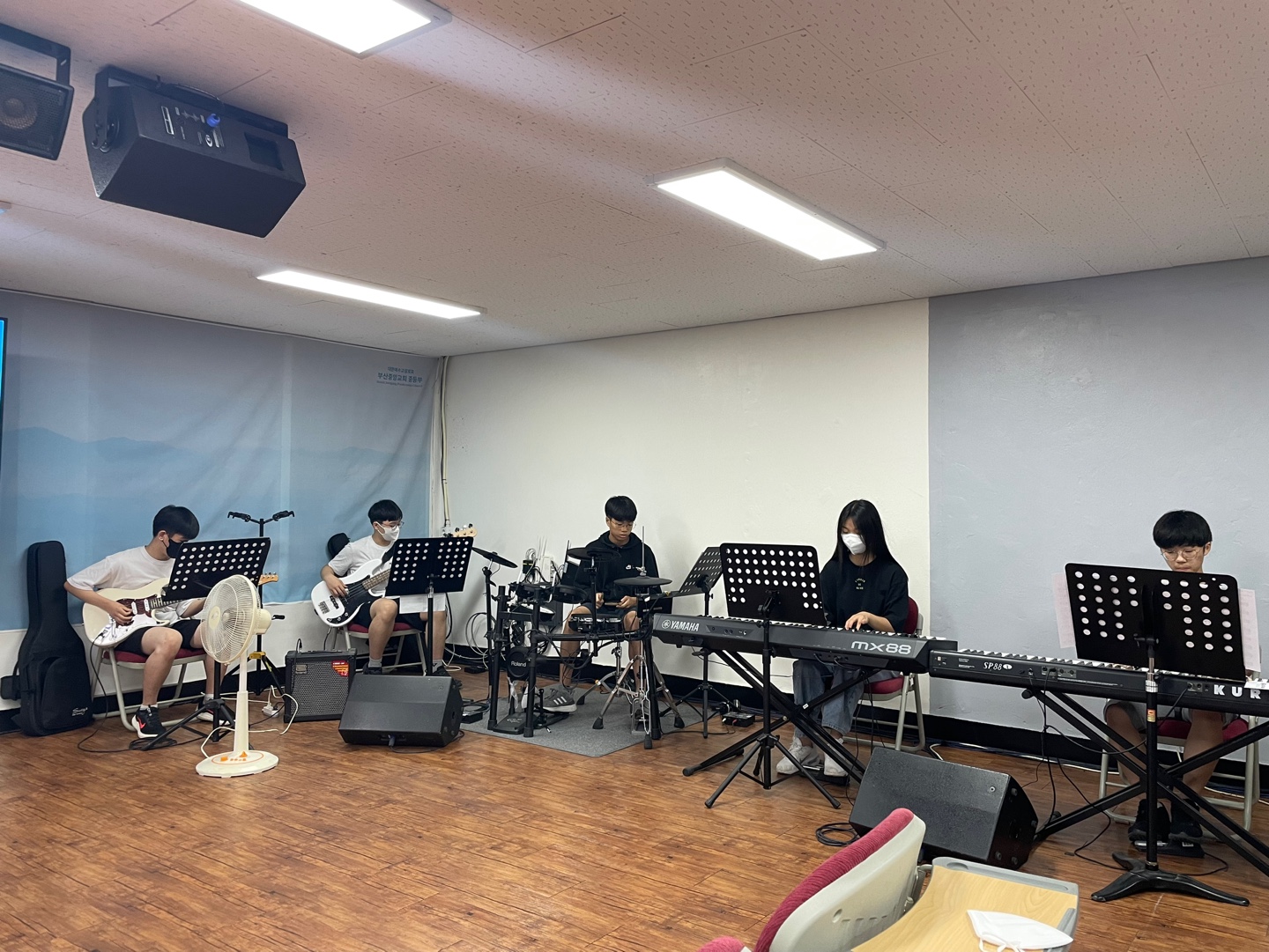 KakaoTalk_20230703_104401140_01.jpg