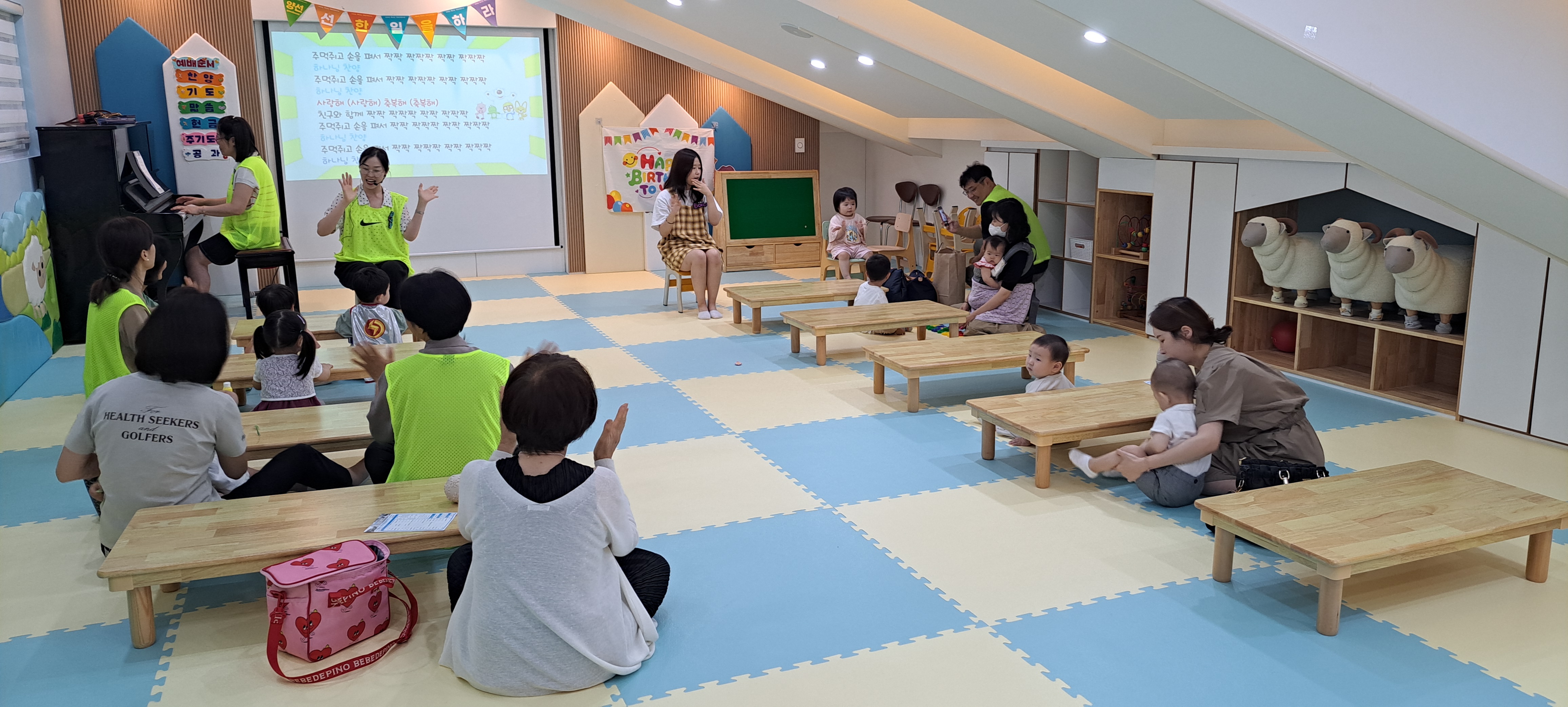 20230702_110323.jpg : 영아부 예배입니다