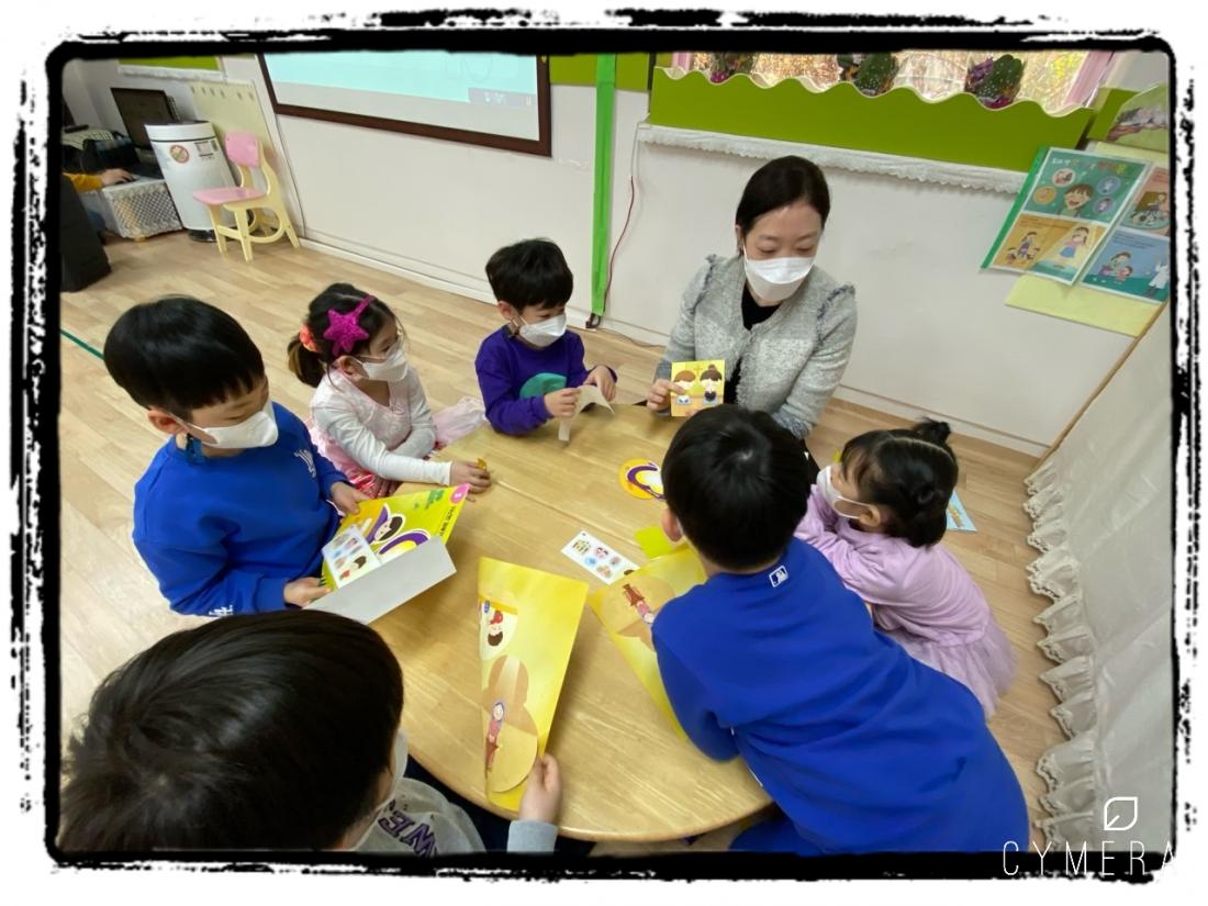 CYMERA_20220403_212459.jpg : 2022년 4월 3일 유치부 예배