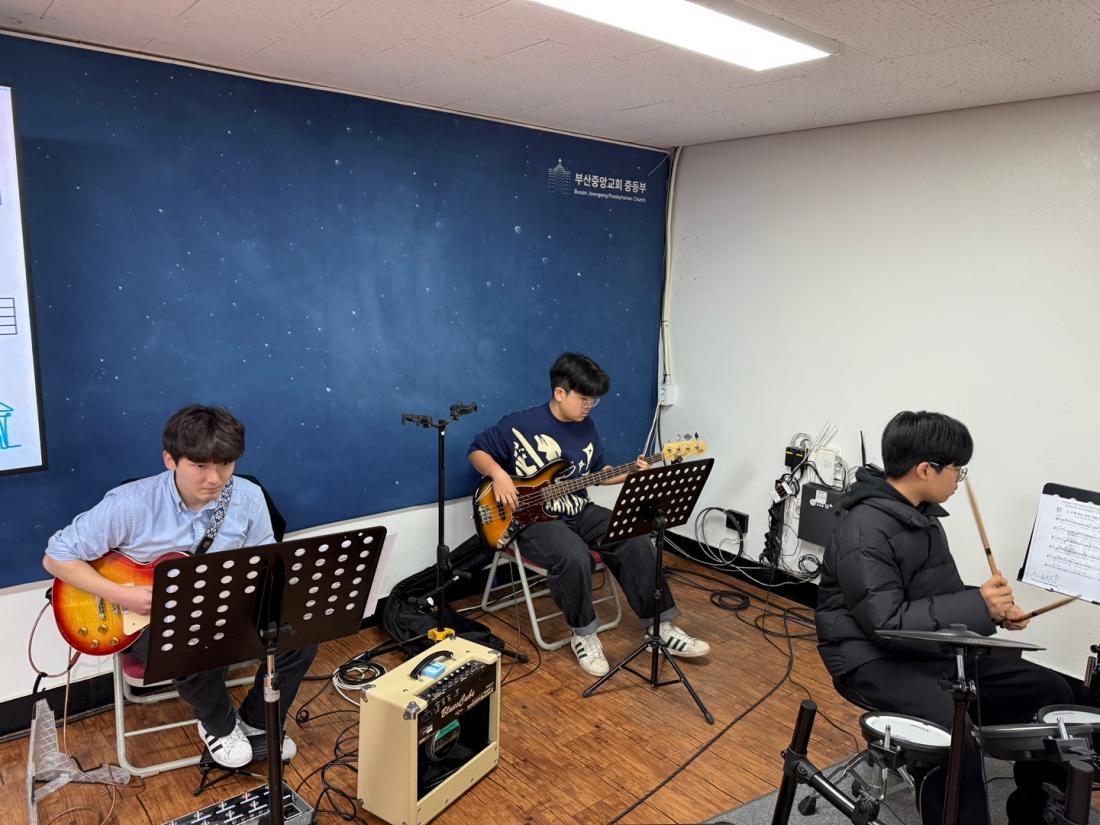 KakaoTalk_20250303_230836729_03.jpg
