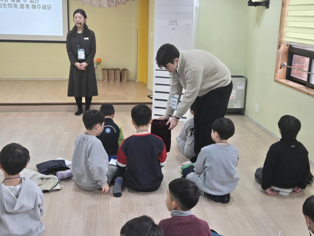 KakaoTalk_20250128_113309863_12.jpg : 1월 넷째주 유년부 모습입니다