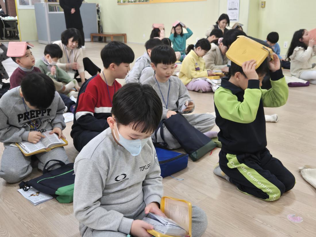 KakaoTalk_20250128_113309863_15.jpg : 1월 넷째주 유년부 모습입니다