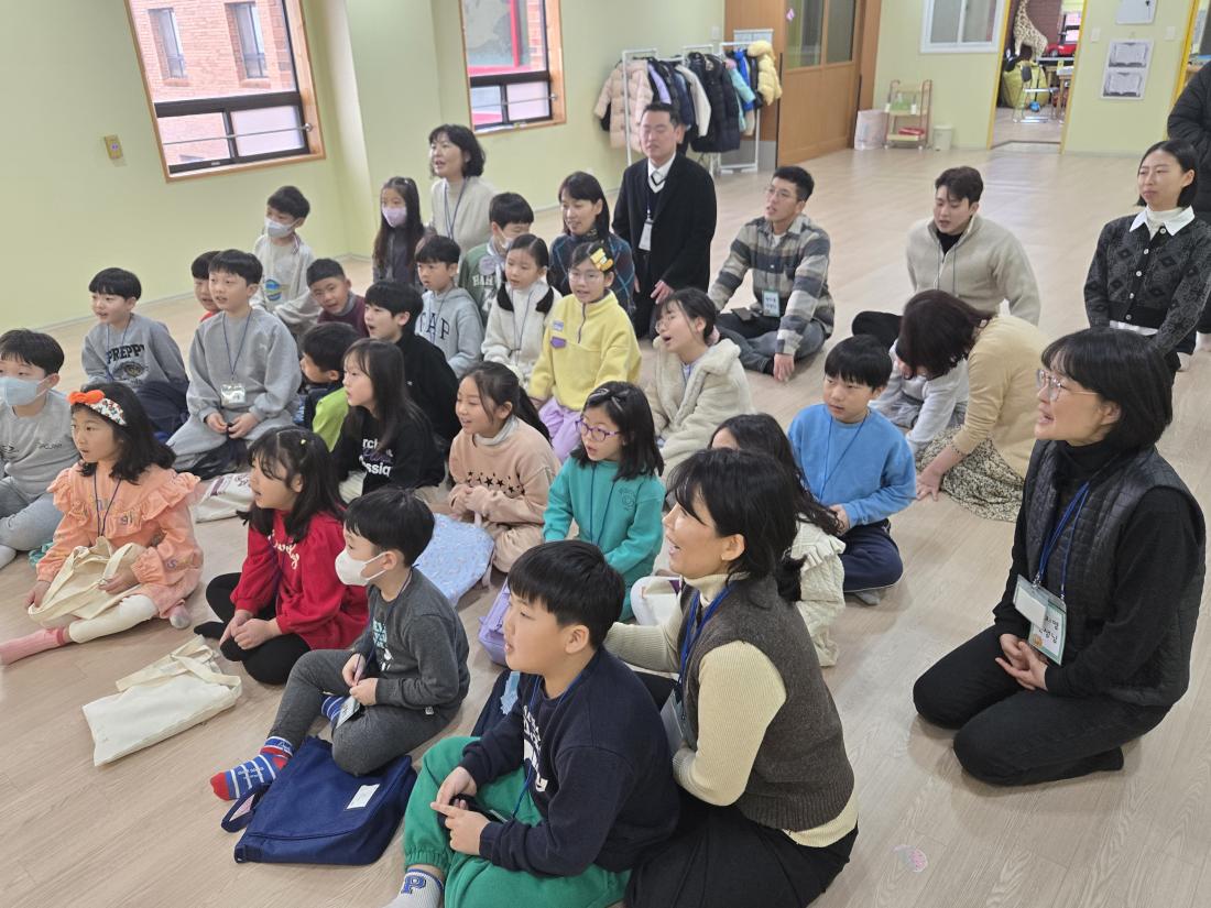 KakaoTalk_20250128_113309863_18.jpg : 1월 넷째주 유년부 모습입니다