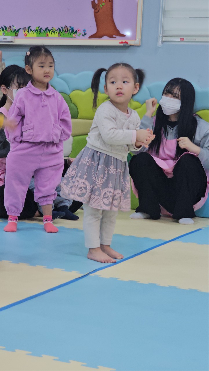 2026년 부산중앙교회 영아부_사진_20260104_10.jpg : 1월4일 주일 영아부 예배