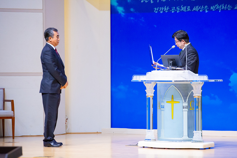 직분자은퇴식 (2).jpg