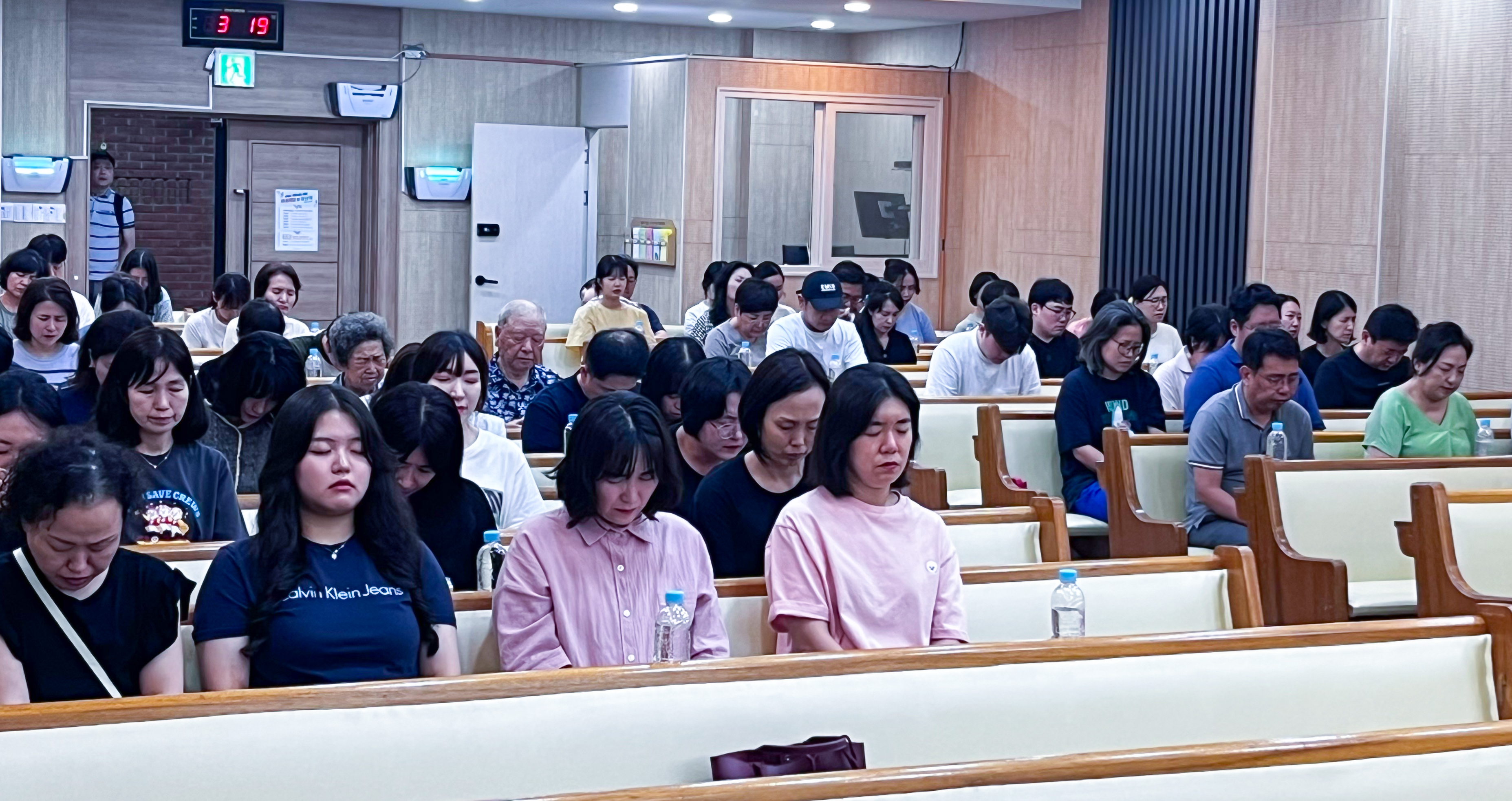 수련회를 위한 기도회 (19).jpg