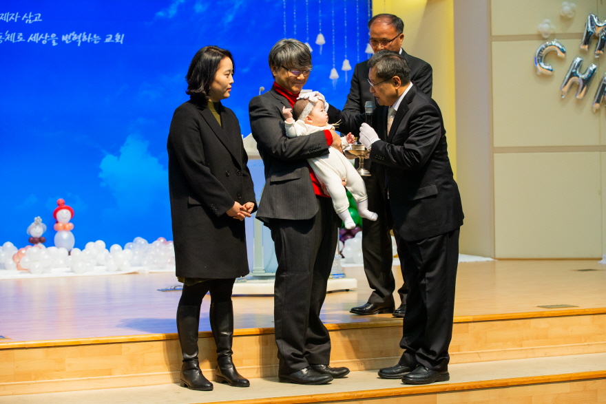 181225 유아세례-6.jpg