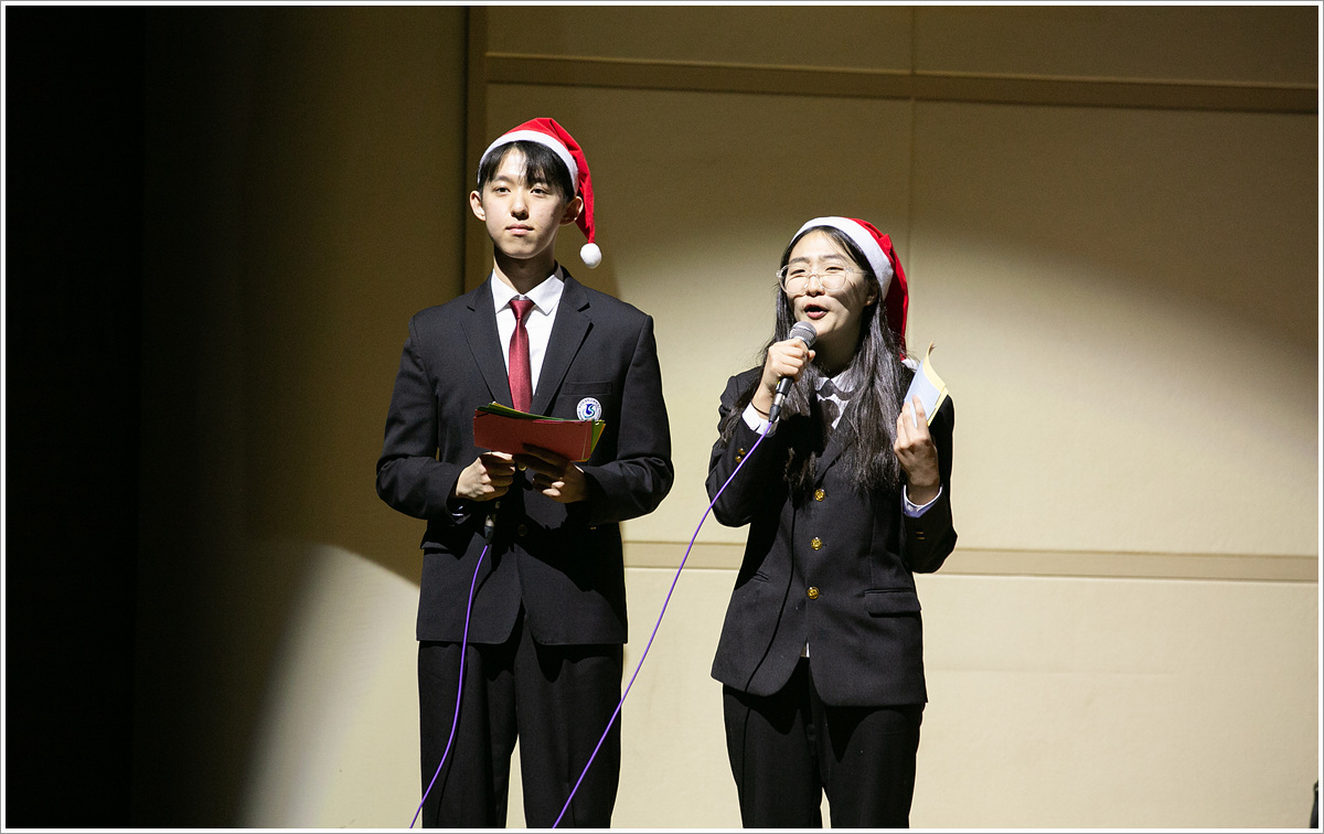 0 사회자 (1).jpg