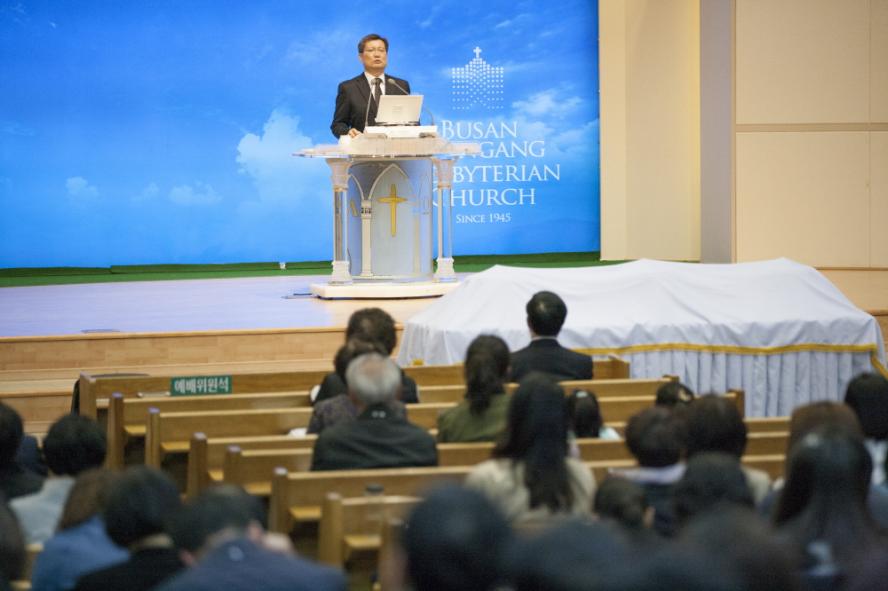 보정_고난절 예배08.jpg