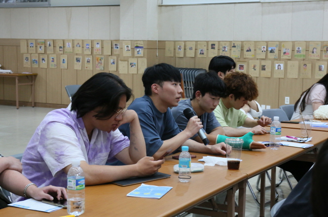 일괄편집_IMG_0524.JPG : 1청년부 여름수련회 4-이공하2_무엇이든 물어보세요