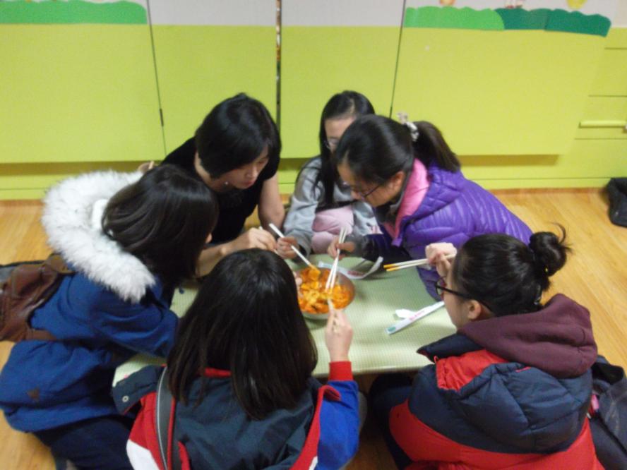 SAM_0213.JPG : [초등부]2014.1.26 은혜롭고 재밌고 맛있는 초등부!!