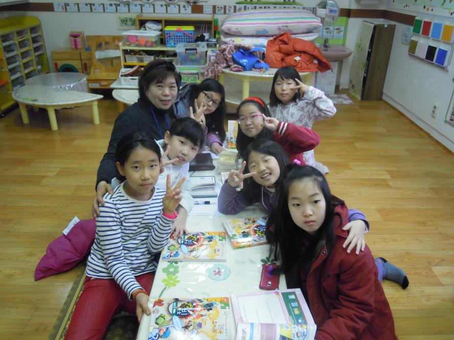 DSCN6052.JPG : [초등부]2014년 1월12일 개성넘치는 각 반별모습