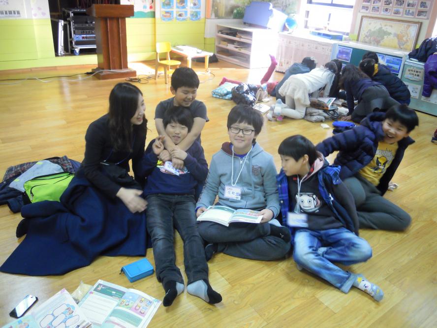 DSCN6057.JPG : [초등부]2014년 1월12일 개성넘치는 각 반별모습
