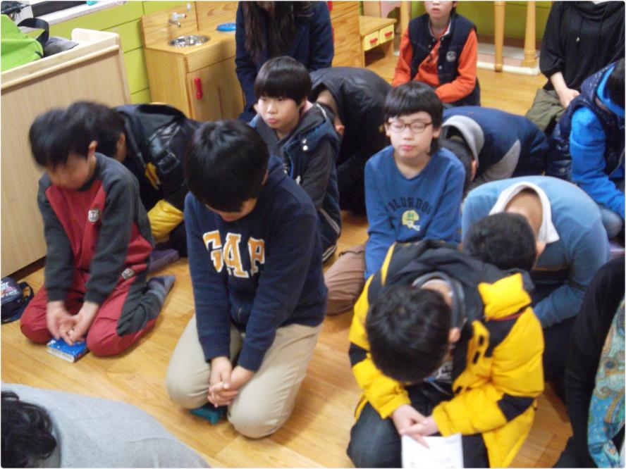 SAM_0328.JPG : [초등부]2014.3.2 초등부예배